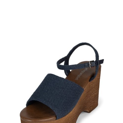 on deck 2 wedge sandal dv 529875